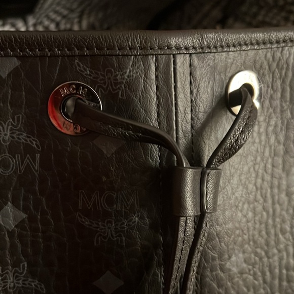 Big MCM bag - Picture 12 of 16